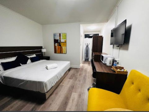 OUYEN MOTEL - Holiday Adelaide 2