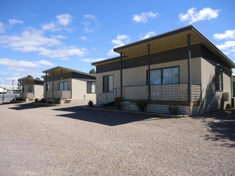 Oval Motel - Murray Bridge - Holiday Adelaide 0
