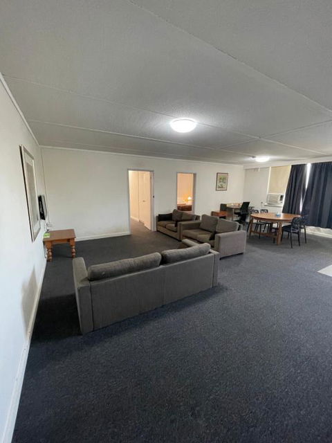 Parkside Inn Motel - Holiday Adelaide 2