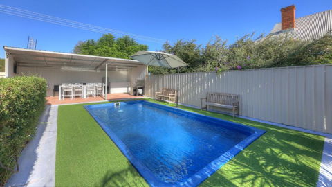 Paruna Motel - Holiday Adelaide 2