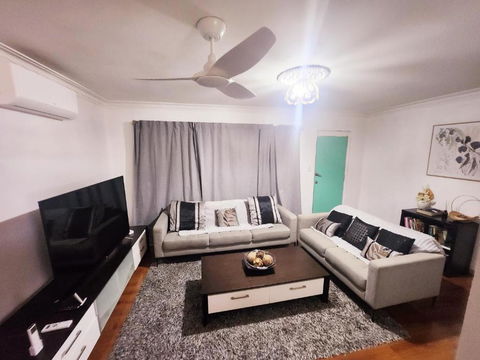 Peaceful And Tranquil Get-away Home - Holiday Adelaide 0