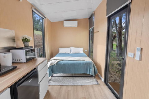 Pedlar Creek Tiny House By Tiny Away - Holiday Adelaide 3