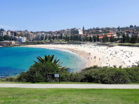 Penthouse Apartment Ocean Views - Holiday Adelaide 2