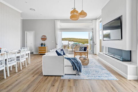 Playa Azul-Beach House On Catherine Hill Bay And Moonee Beach - Holiday Adelaide 2