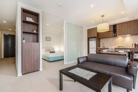 Perfect Position - Holiday Adelaide 1