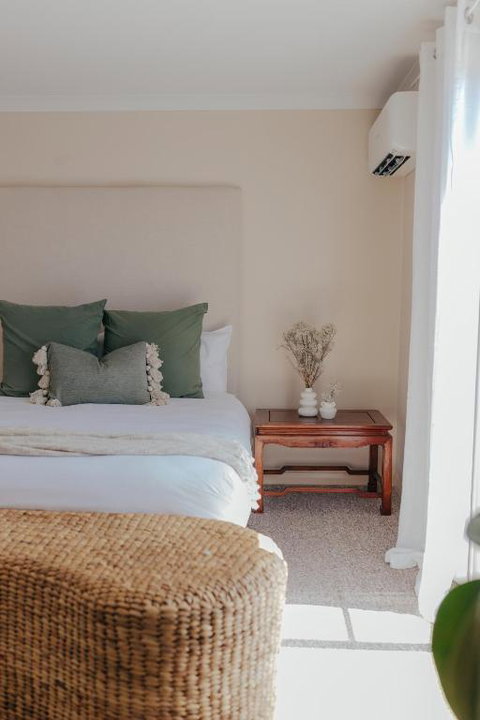 Pet Friendly Townhouse - Holiday Adelaide 2