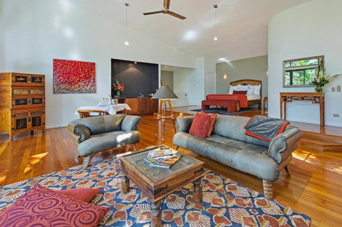 Pethers Rainforest Retreat - Holiday Adelaide 1