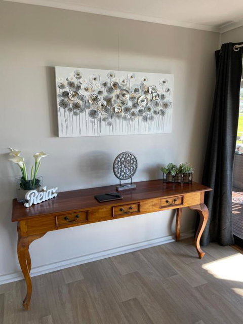 Pine View Holiday Rental - Holiday Adelaide 1