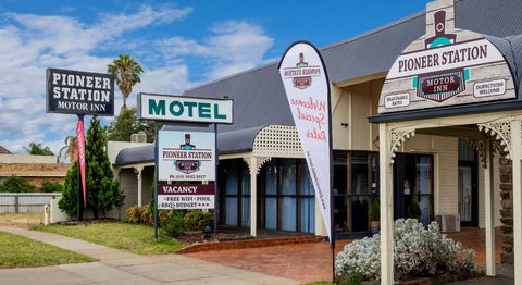 Pioneer Station Motor Inn - Holiday Adelaide 0