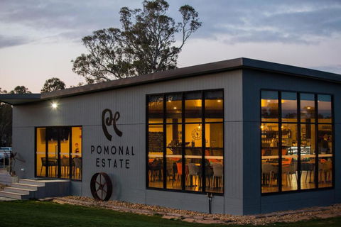 Pomonal Estate Villas - Holiday Adelaide 0