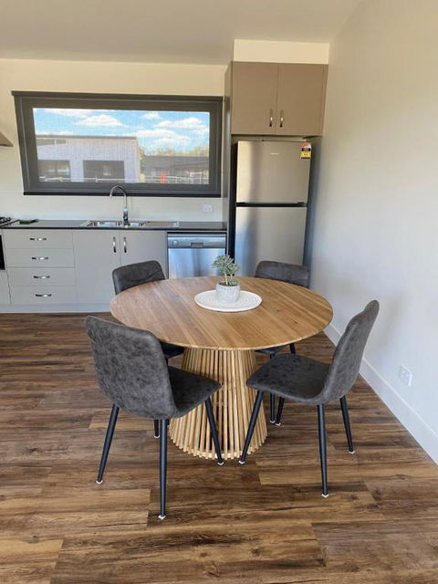 Pomonal Estate Villas - Holiday Adelaide 3