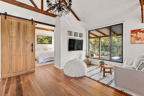Pool House Bellingen - Holiday Adelaide 1