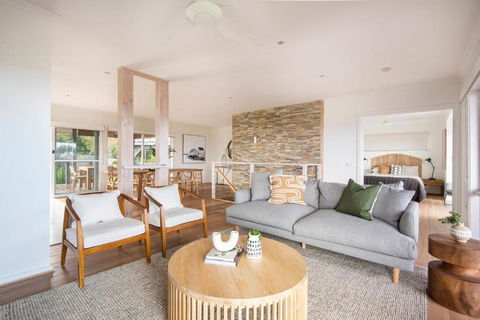 Perfect Peninsula Base With Heated Pool And Spa - Holiday Adelaide 1