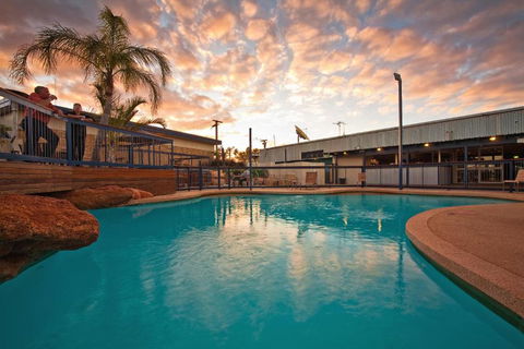 Potshot Hotel Resort - Holiday Adelaide 0