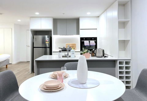 Pride Moonee Ponds 1B2B Nest - Holiday Adelaide 3