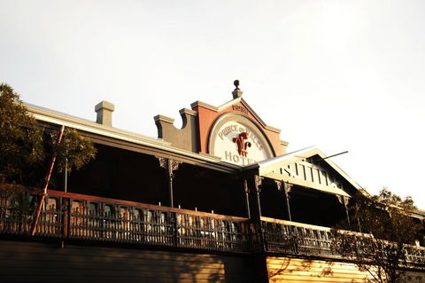 Prince Of Wales Hotel, Bunbury - Holiday Adelaide 1