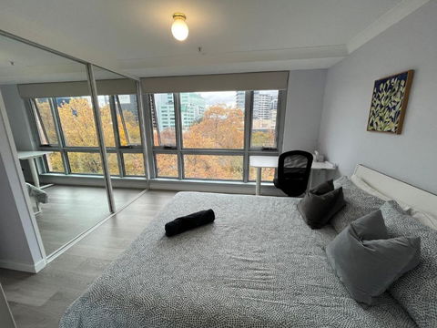 Private Room With Ensuite In The CBD - Holiday Adelaide 2
