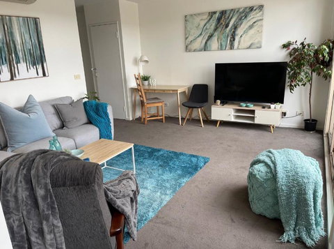 Qbn Cracker: 2BR, 2BA, 2 Secure B/ Ment Car Parks - Holiday Adelaide 2