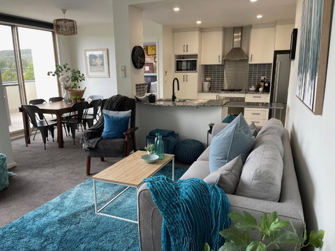 Qbn Cracker: 2BR, 2BA, 2 Secure B/ Ment Car Parks - Holiday Adelaide 1