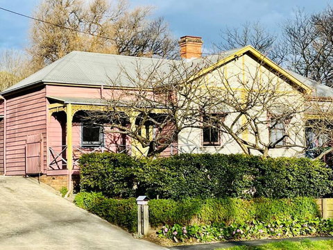 Quarryman Cottage @ 102 - Holiday Adelaide 0