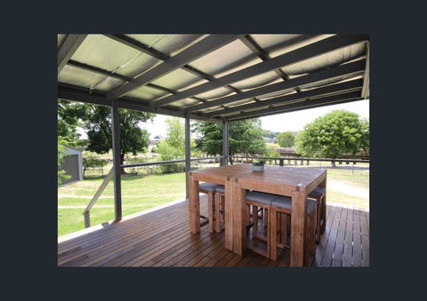Quart Pot House - Holiday Adelaide 0
