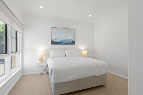 Quiet 2-Bed Retreat With Private Courtyard - Holiday Adelaide 2