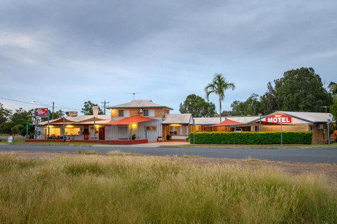 Raintree Motel Biloela - Holiday Adelaide 1