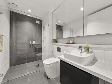 Rambla At Solarino House - Holiday Adelaide 1