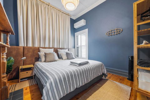 Rawsons Shack Beachfront Unit Suits Single Or Couple - Holiday Adelaide 0
