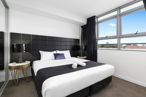 Premium Apartments Chatswood - Holiday Adelaide 2