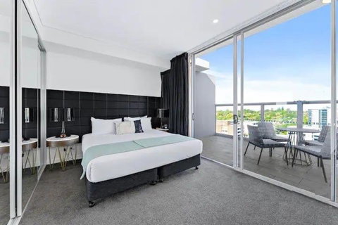 Premium Apartments Chatswood - Holiday Adelaide 1