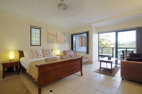 At Waterfront Whitsunday Retreat - Adults Only - Holiday Adelaide 3