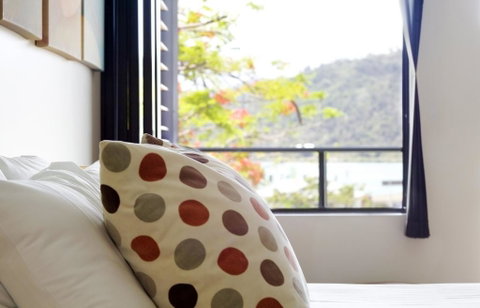 At Waterfront Whitsunday Retreat - Adults Only - Holiday Adelaide 2