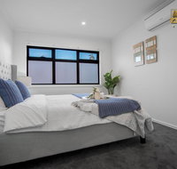 AU.JOY 3 Bed Townhouse Burwood 3 - Holiday Adelaide