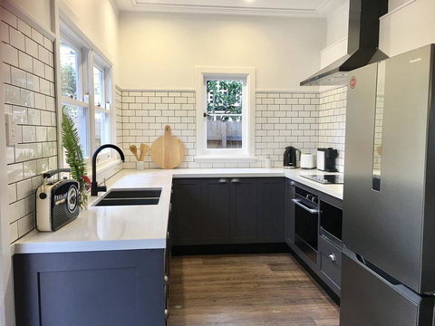 Audrey's Nowra - Holiday Adelaide 2