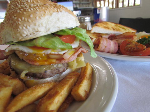 Augathella Motel & Caravan Park - Holiday Adelaide 3