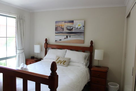 Australian Home Away Ringwood Bardia - Holiday Adelaide 2