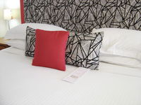 Book Bomaderry Accommodation Vacations Holiday Adelaide Holiday Adelaide
