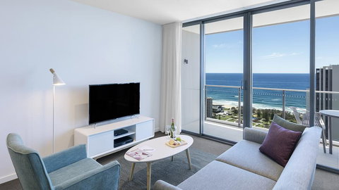 Avani Broadbeach Residences - Holiday Adelaide 3