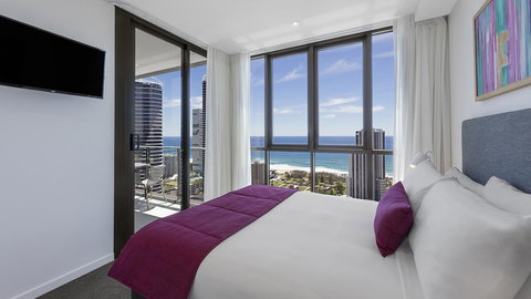 Avani Broadbeach Residences - Holiday Adelaide 1