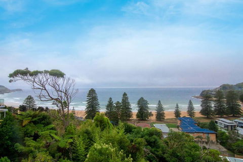 Avoca Heights House /// 4 BDR 2.5 BTH // Direct Ocean Views - Holiday Adelaide 3