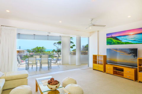 Azura Ocean View Holiday Apartment - Holiday Adelaide 1