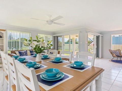 Azure Waters - Perfectly Positioned With Ocean Views - Holiday Adelaide 2