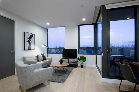  Green-hoodStunning 2 Bedrooms Apt@parkville - Holiday Adelaide 0