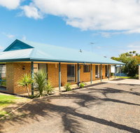 Back Beach Retreat