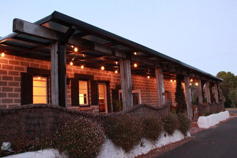 Bakehouse '38 Restaurant & Guesthouse - Holiday Adelaide 0