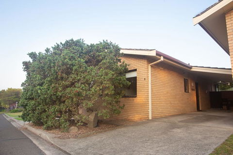 Bangalay Ulladulla - Holiday Adelaide 0