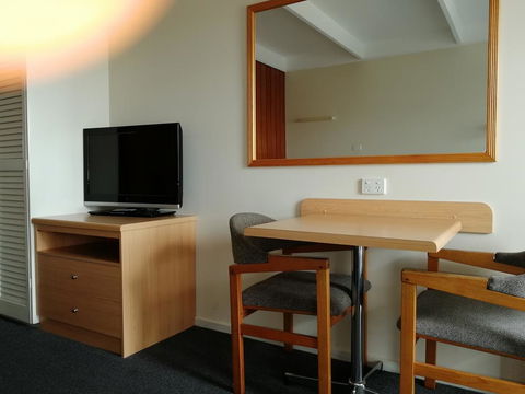 Banjo Paterson Motor Inn - Holiday Adelaide 1