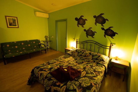 Banyan Tree - Holiday Adelaide 3