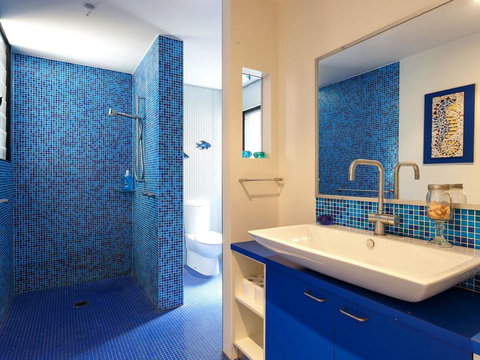 Barefoot Beach House - Holiday Adelaide 2